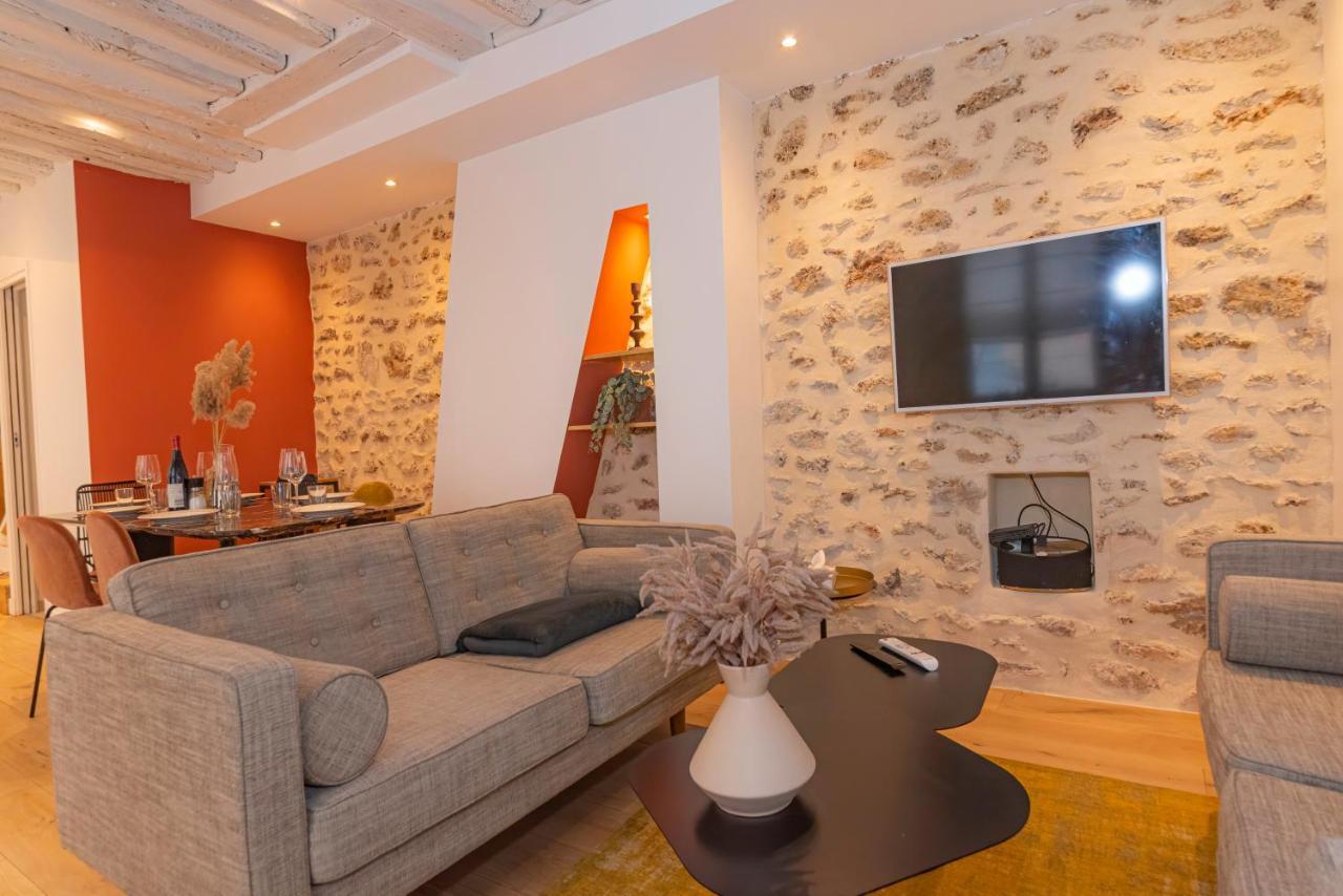 Lovely Apartment, Heart Of Center Apartment *